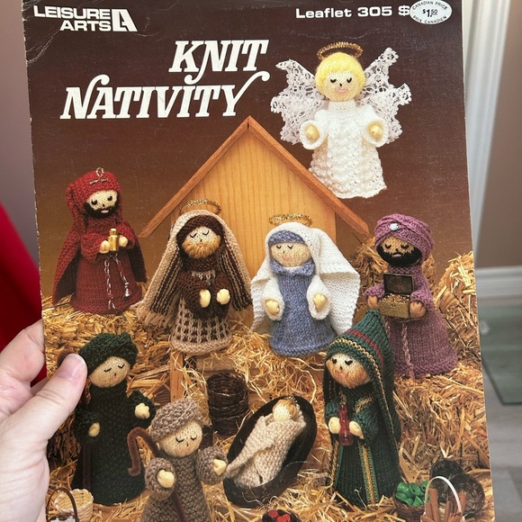 5/$25 knitting kid craft book Handcrafted Nativity Scene Figurines 🥰 - Picture 7 of 7